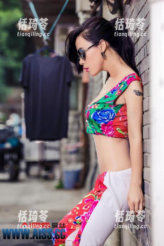快来见识！爱丝最新写真集美丝病栋-现实模拟，视觉的巨大冲击！