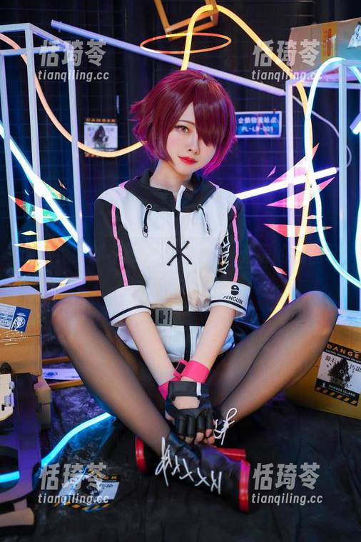 谁说兔女郎不能可爱？Arty亚缇的美图轻松打破常规！