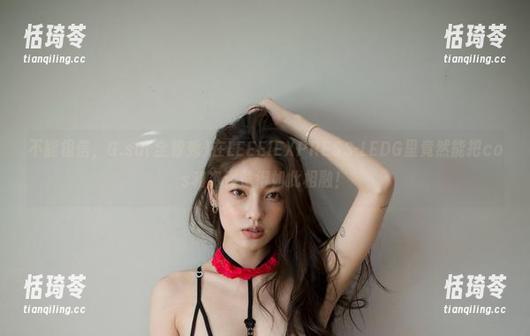 不能相信，G.su(全智秀)在LEEEIEXPRESS-LEDG里竟然能把cos和资源整得如此相融！