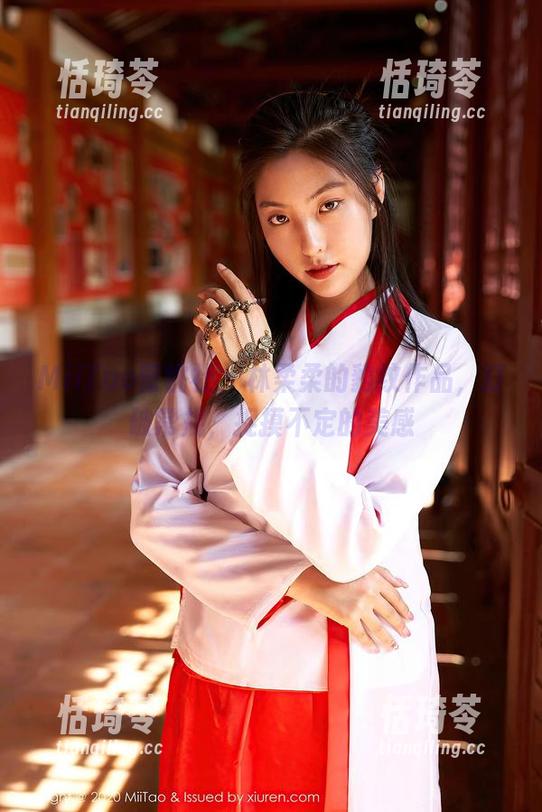 MiiTao蜜桃社 - 林柔柔的豹纹作品，打破常规，捉摸不定的美感