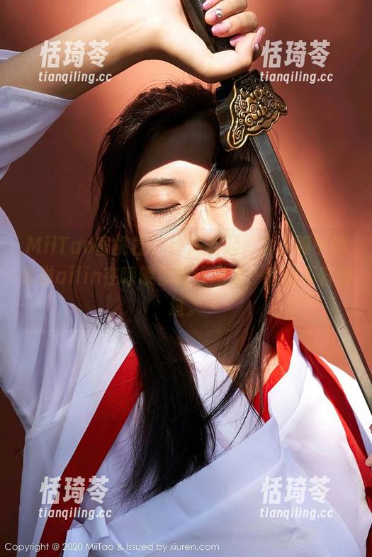 MiiTao蜜桃社 - 铃声响起，水手服中的琳琳ailin在呼唤你的注意力，套图不容错过。