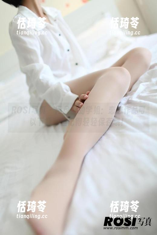 ROSI写真-恋恋 ROSI写真 - 网盘里的学姐:恋恋作品可以下载,但记得轻轻保存哦!