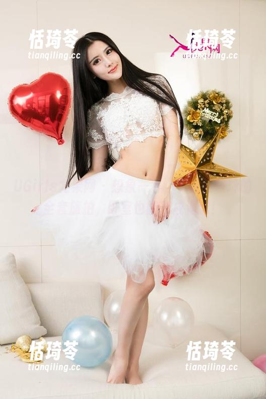 UGirls尤果网 - 想象一下，下载王轶玲的全套旅拍，卧室也能变成海滩！
