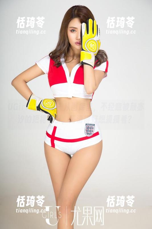 UGirls尤果网 - 从图库里，不经意被颜亦汐的短裙吸引，高清得好想摸摸看？