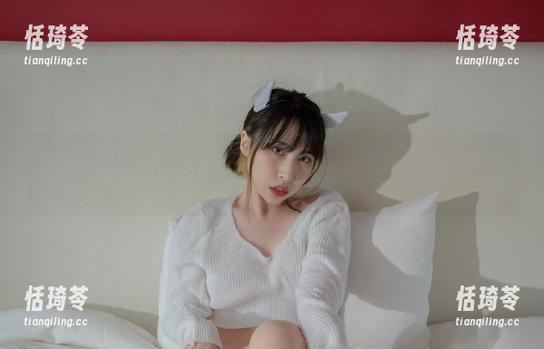 原图才是王道，Uhye(이유혜)的旗袍如何突破常规，等资源来一一分析。