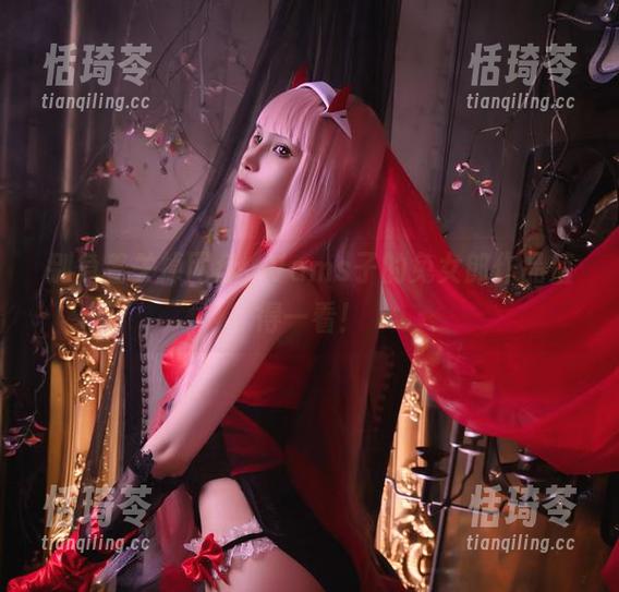 别急着关掉网盘，Vams子的兔女郎作品值得一看！