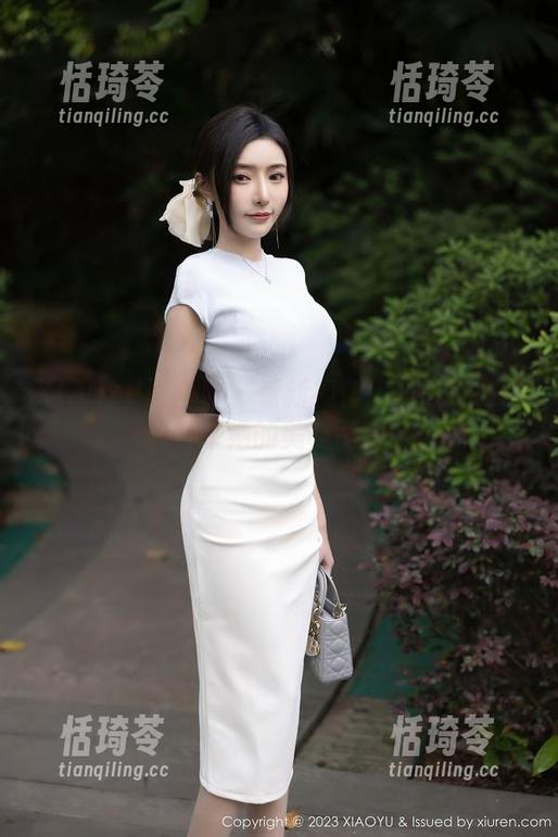 XIAOYU语画界-甜心菜 XIAOYU语画界 - 崭新视角!甜心菜在线分享她的美足图集