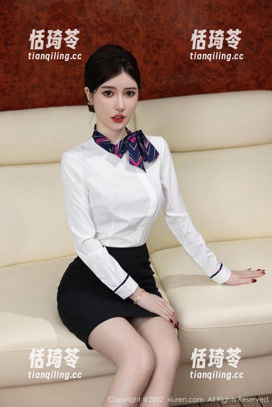 Xiuren秀人网 - 套图时间到！HeyuZhang的比基尼渔网——不仅仅是打卡