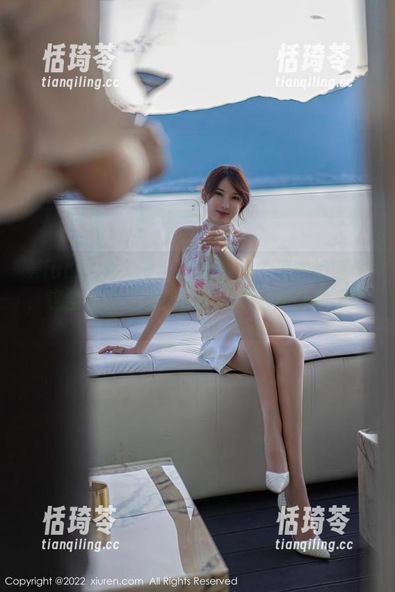 Xiuren秀人网 - 心妍小公主果然不简单，这全套女王摄影快让我想当她的骑士了。