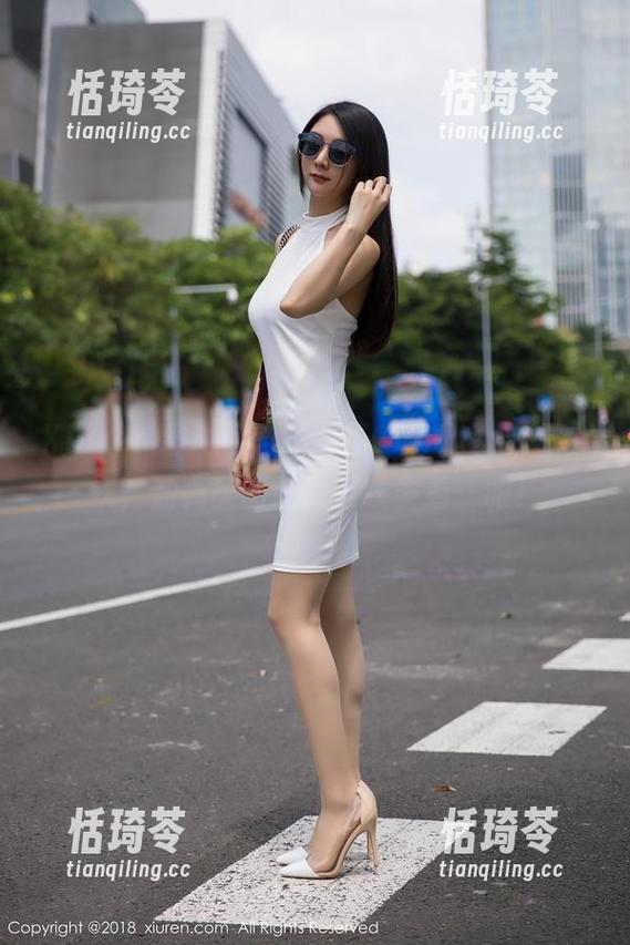 Xiuren秀人网 - 杨紫嫣Cynthia新作上线，油亮美图让你在线多看一眼！