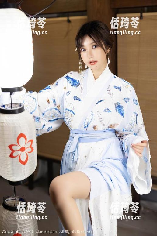 Xiuren秀人网 - 作品出炉，艾栗栗栗栗栗栗吖却不以为意，这旗袍也太犯规了吧？