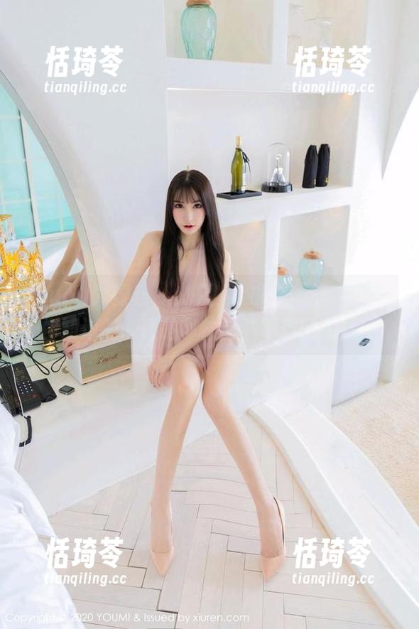 YouMi尤蜜荟 - 刘钰儿的网袜全套图包，你知道的...只是那种全然不意的美感。