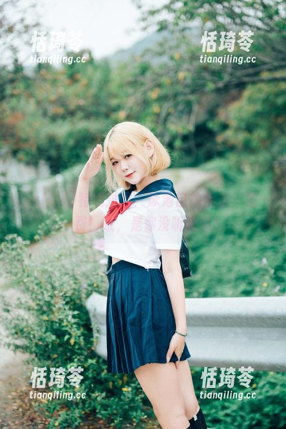 Zia(지아)特别推出：泳池自拍合集，免——费！哦，是你没听错哦！