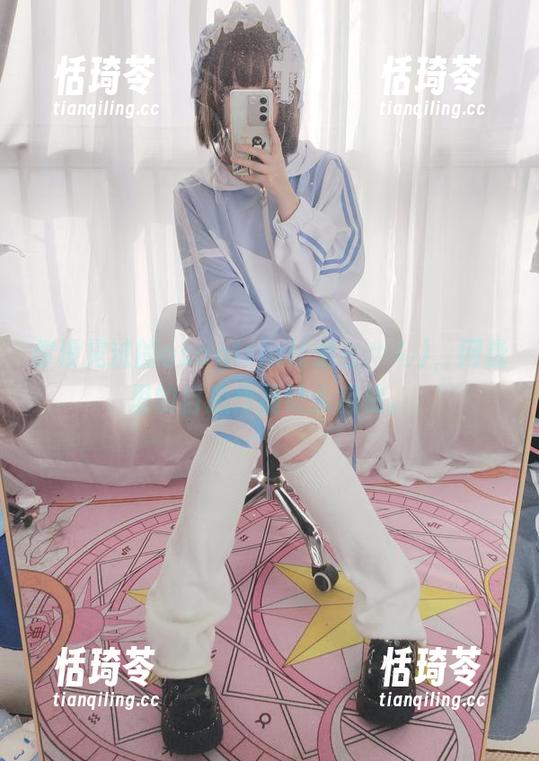 你没见过的asagiriai(爱ちゃん)，网盘里的自拍作品让人痴迷。