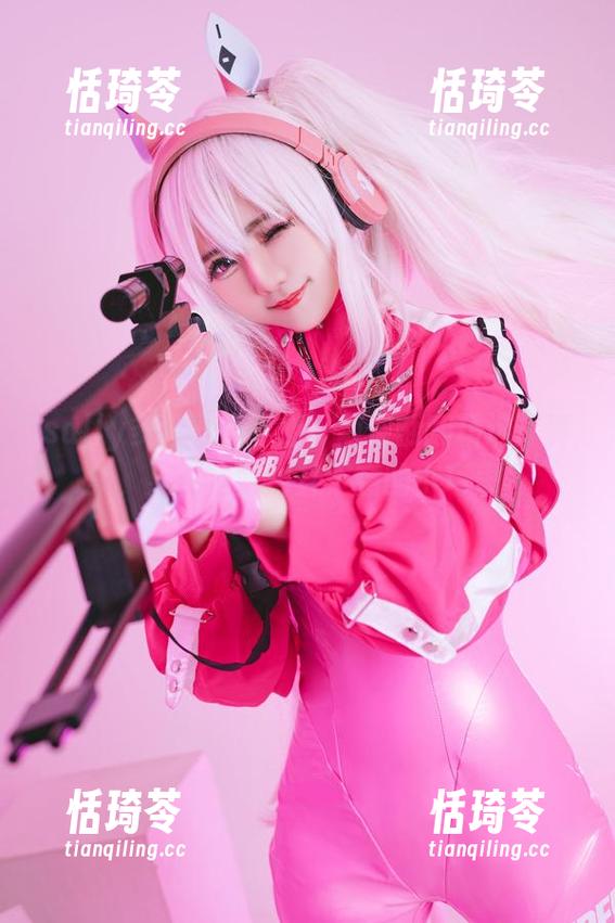 sally多啦雪很学姐，随便翻翻精选写真集，果真有些出其不意的小巧思！