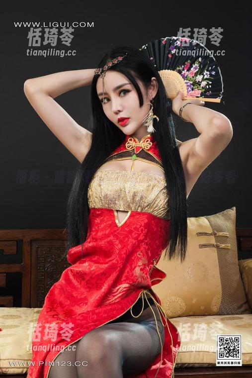 丽柜 - 晴晴双马尾在线展示，准备好多看几遍了吗？