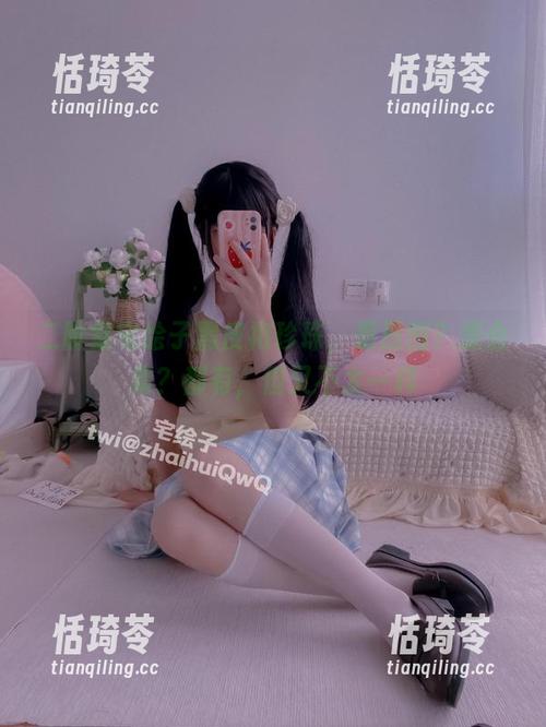 二阶堂宅绘子黑皮袍珍珠，是原图？是合集？都有，但又不太一样