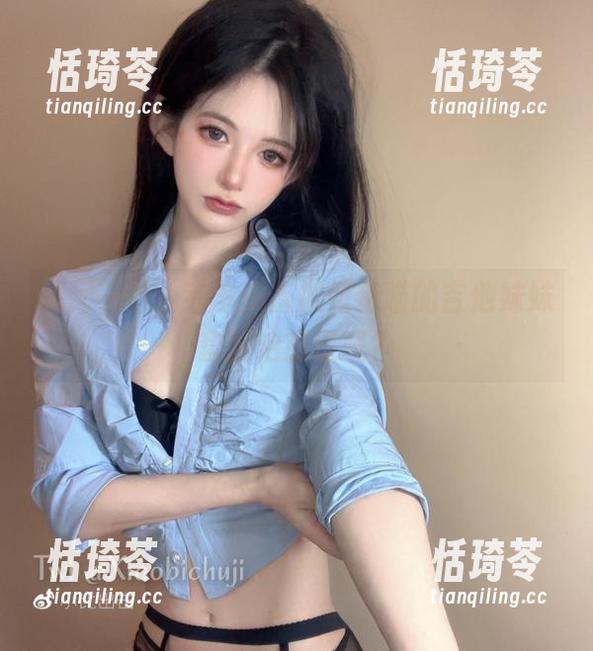 想问一下，有多少人被倦倦喵的吉他妹妹套图治愈过呢？