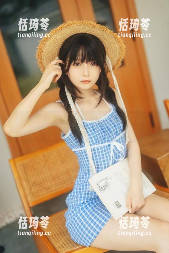 图集：发条少女yoki肉丝，腿部线条又带感