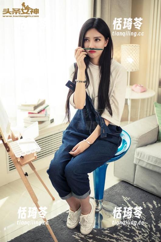 头条女神 - 美腿添光彩：网盘里的美纳子写真，敢看吗？