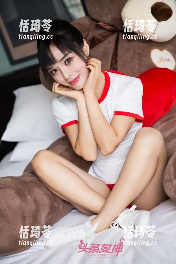 头条女神 - 于莫晓希的女仆面前，我究竟算什么？作品集资源一探究竟！