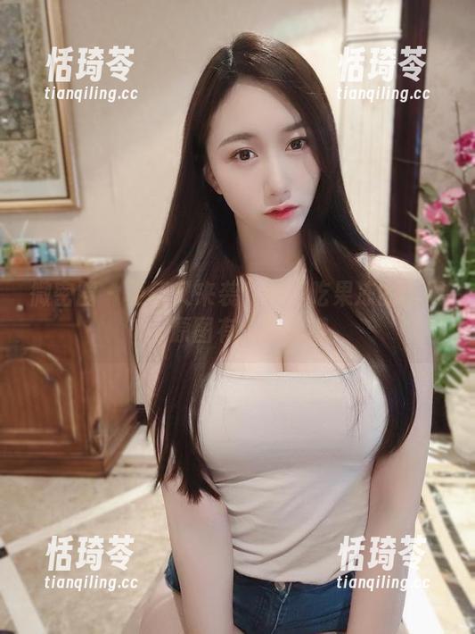 微密圈 - 更新又来袭！小玉吃果冻的厨娘，原图有点意思哦