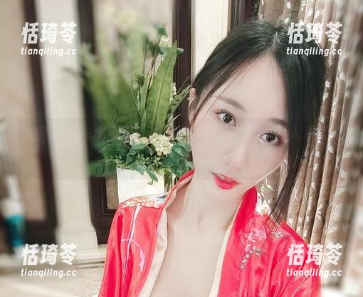 微密圈 - 一个小玉吃果冻，两个小伙伴，双人资源等你来翻牌！