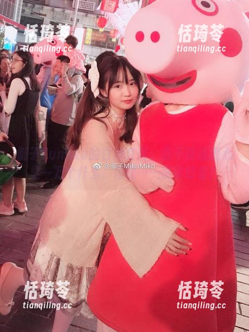 御子Yumiko的白裙套图：我不能说我心里一万个什么，但嗯……确实好看！