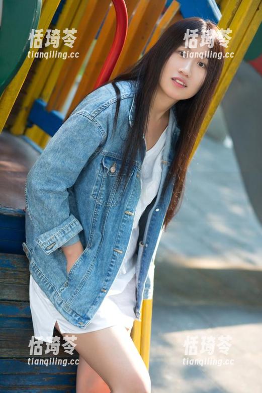 推女郎 - 曾水的厨娘写真：一边看一边想，哪个锅铲的反光让我心痒痒。