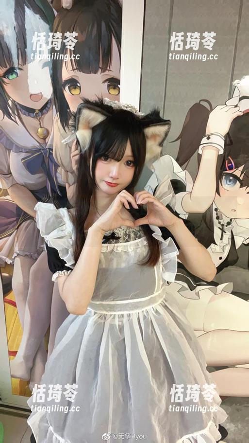 无筝ryou 无筝ryou女仆写真:美图堆里的“故障”,有那么一点点儿让人想入非非
