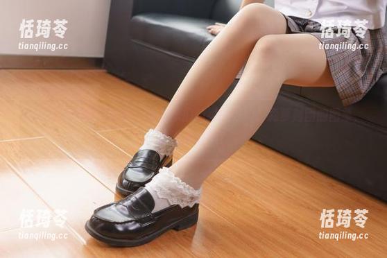 森萝财团 在黑丝网袜的框架里,免女郎们的绝世美丽,森萝财团的图集,谁忍心错过?
