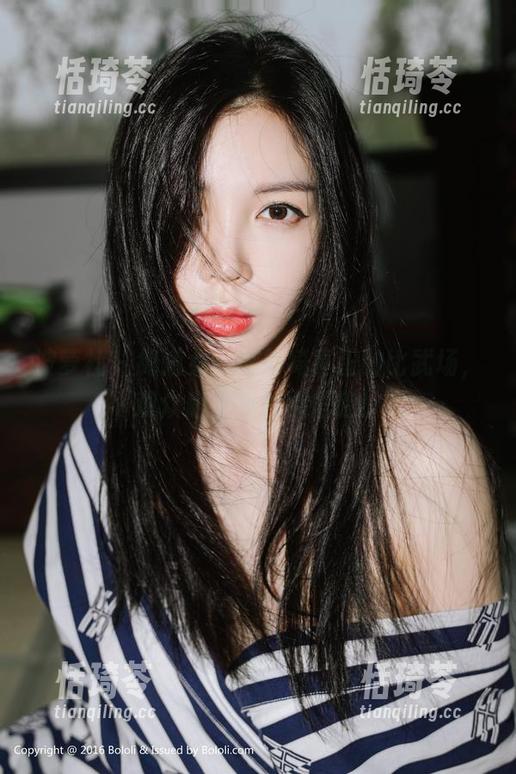 波萝社 - 剑道女：柳侑绮真正的比武场，观众席上我默默捂脸！