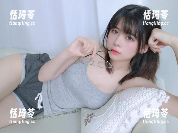 眼酱大魔王w 逆兔是眼酱大魔王w的风格!原图可是让人想多啦