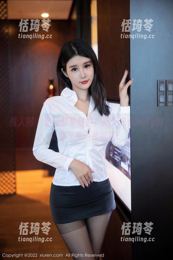 秀人网 - 壁纸都要打脸！周于希sandy的女友气质无法抵挡！