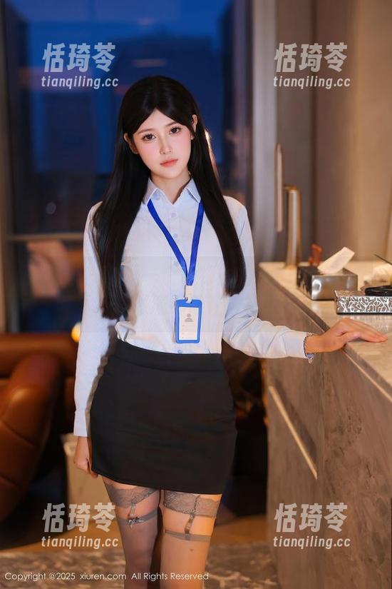 秀人网-安然 秀人网 - 真是一个奇特的组合!全套修女写真,安然演绎得让人欲罢不能。