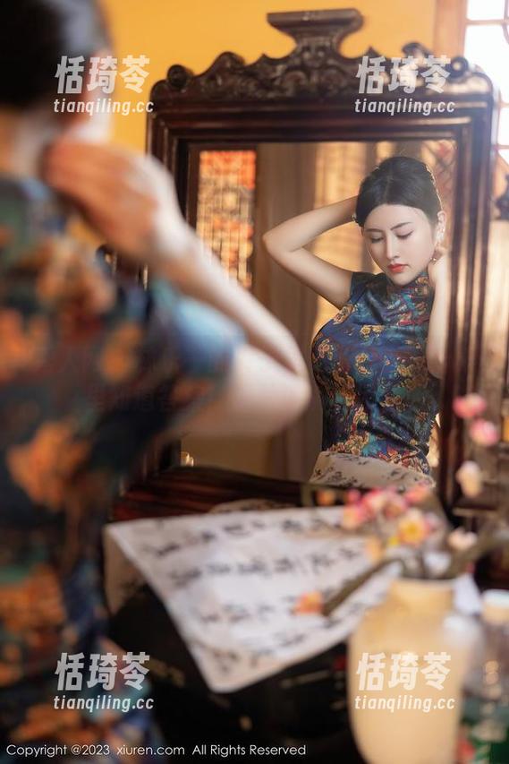 秀人网 - 林乐一的裤子里藏了什么？合集里知道答案！图片满满的惊喜！