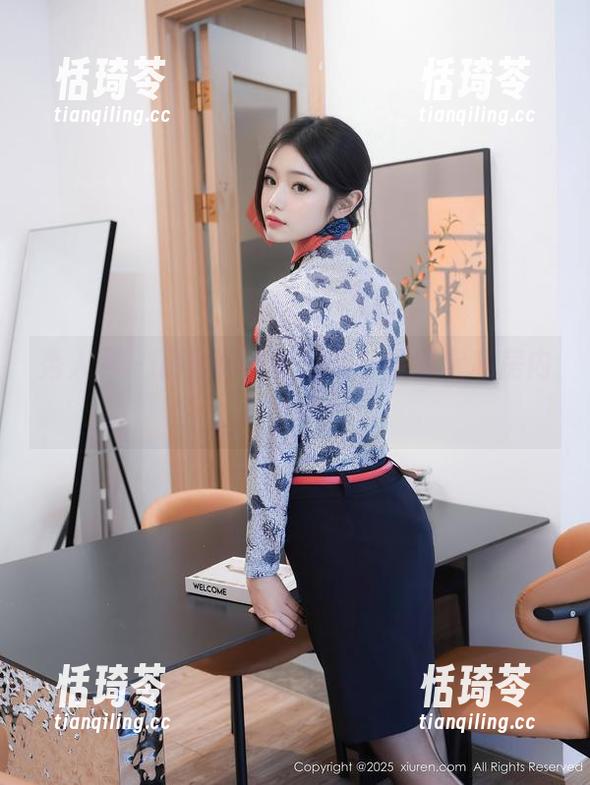 秀人网 - 足够暧昧的美图，蛋蛋宝私房内衣大赏！