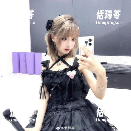哇，紫氯氯又更新作品集了，禁闭者莱塔到底是被囚禁还是自己选择的呀？