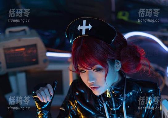 谁的人生能有“芊川一笑MNK”这样一个紫式部的写真图包加持？