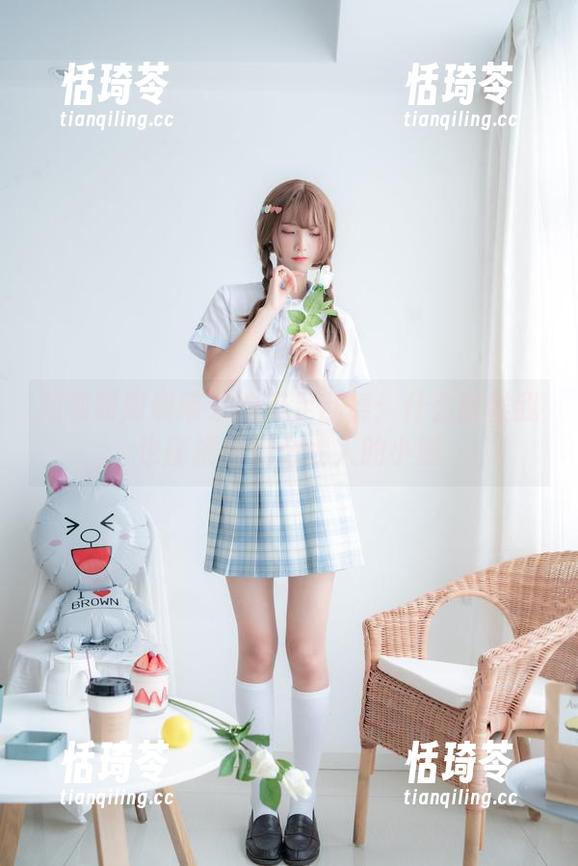 西呱呀呀呀带来的美足乱舞：什么时候我也能拥有这么迷人的小腿