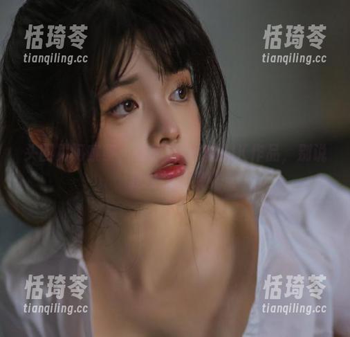 头回见阿寨寨，在线品味她的JK作品，别说我没提醒哦！