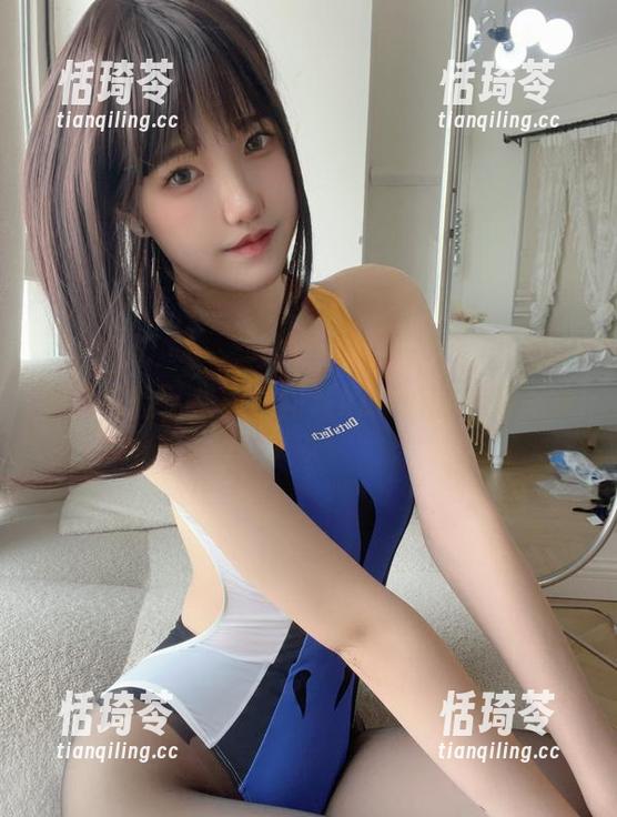 阿薰kaOri 别只看脸,来看看阿薰kaOri的美足图集