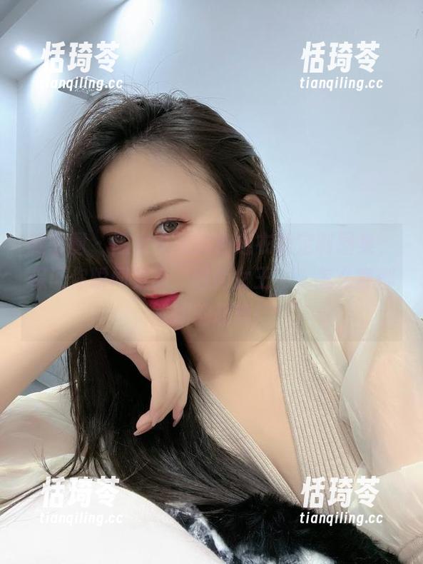 微密圈 - 陈大小姐黑色连衣裙定制图集，保证你瞬间变身‘时尚女王’，怎么穿都能翩翩起舞！