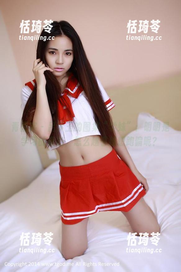 青豆客 - 吕梦玉的图集“学妹”：明明是学习的姿态，怎么越看越想跑偏呢？